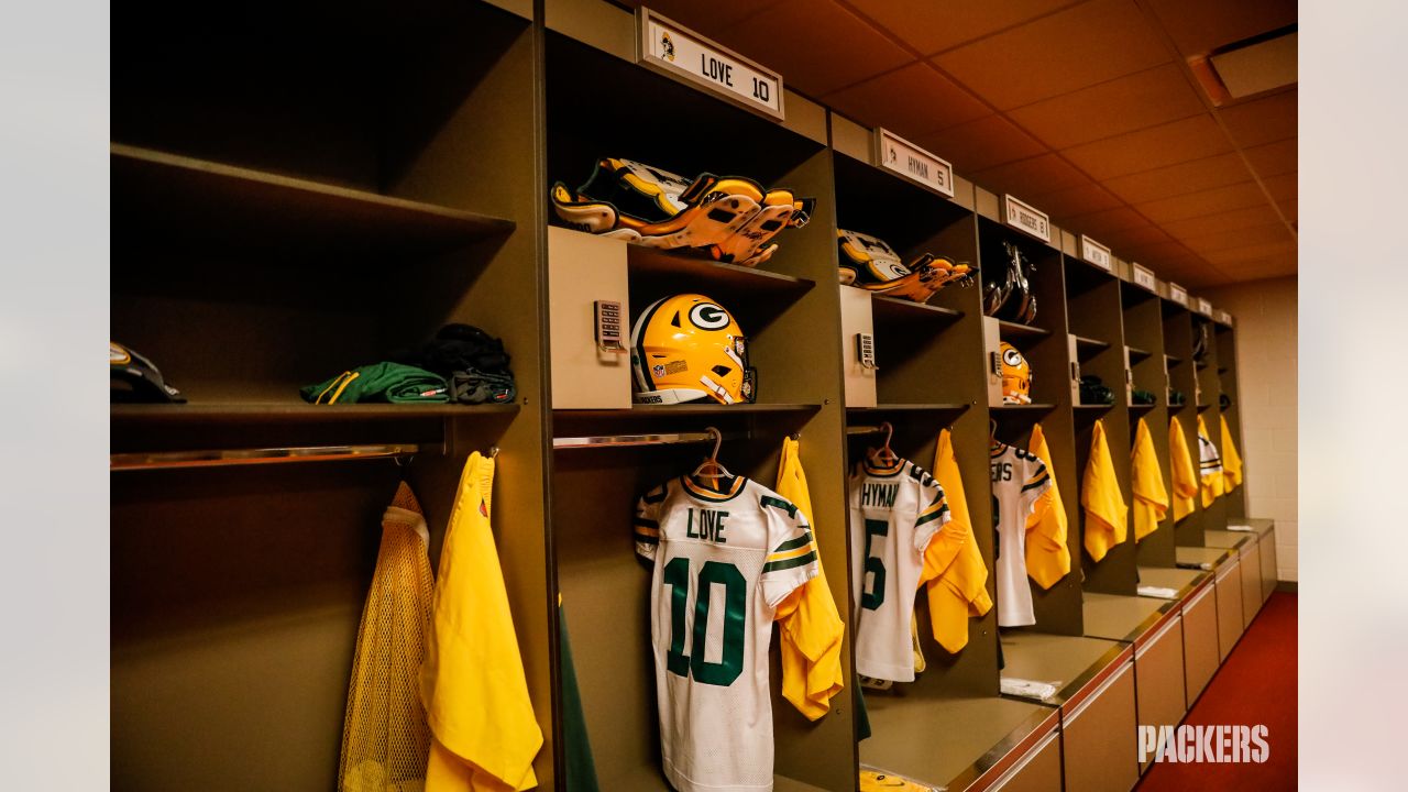 Packers locker-room tour may be only dividend new shares offer