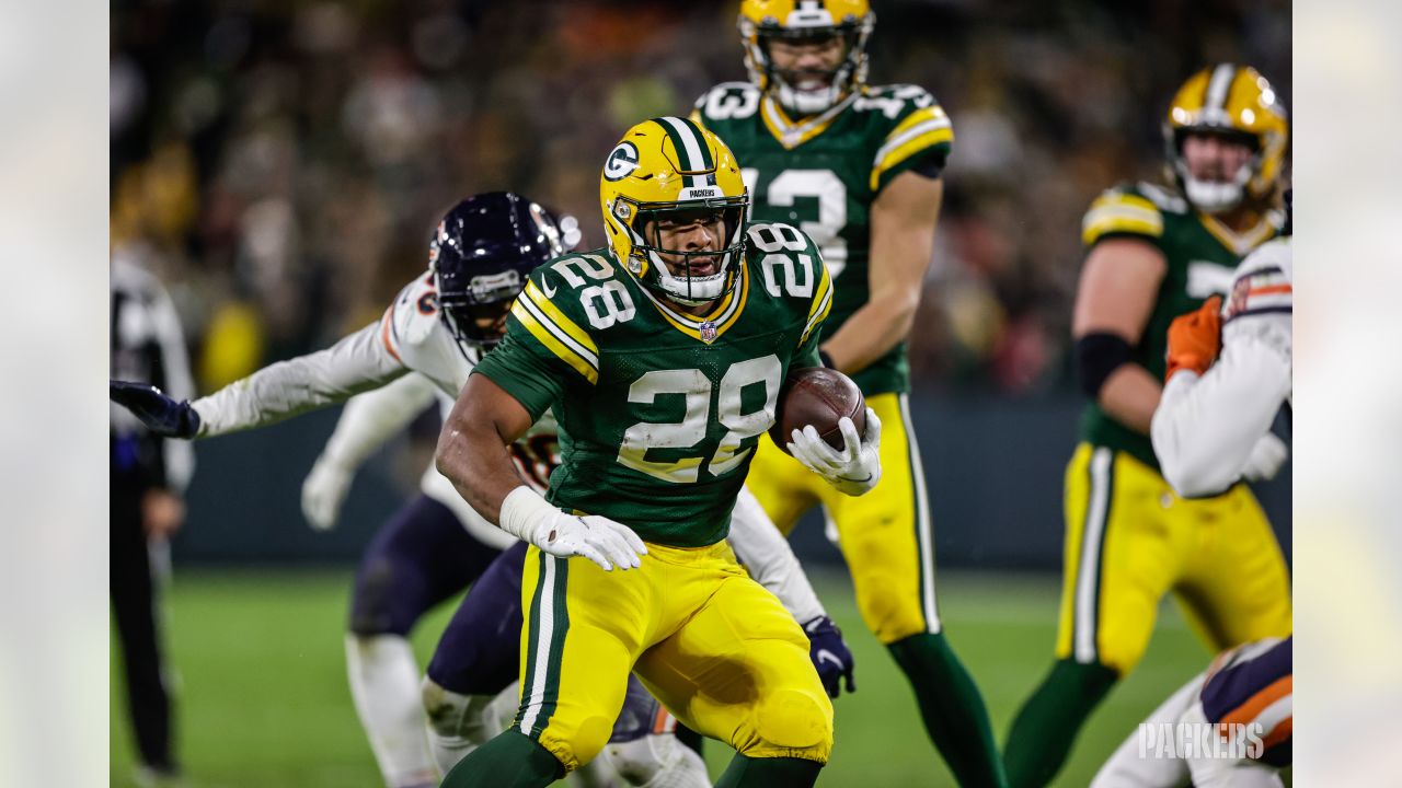 Packers News: Aaron Jones, A.J. Dillon help pony up top seed for the Packers  - Acme Packing Company