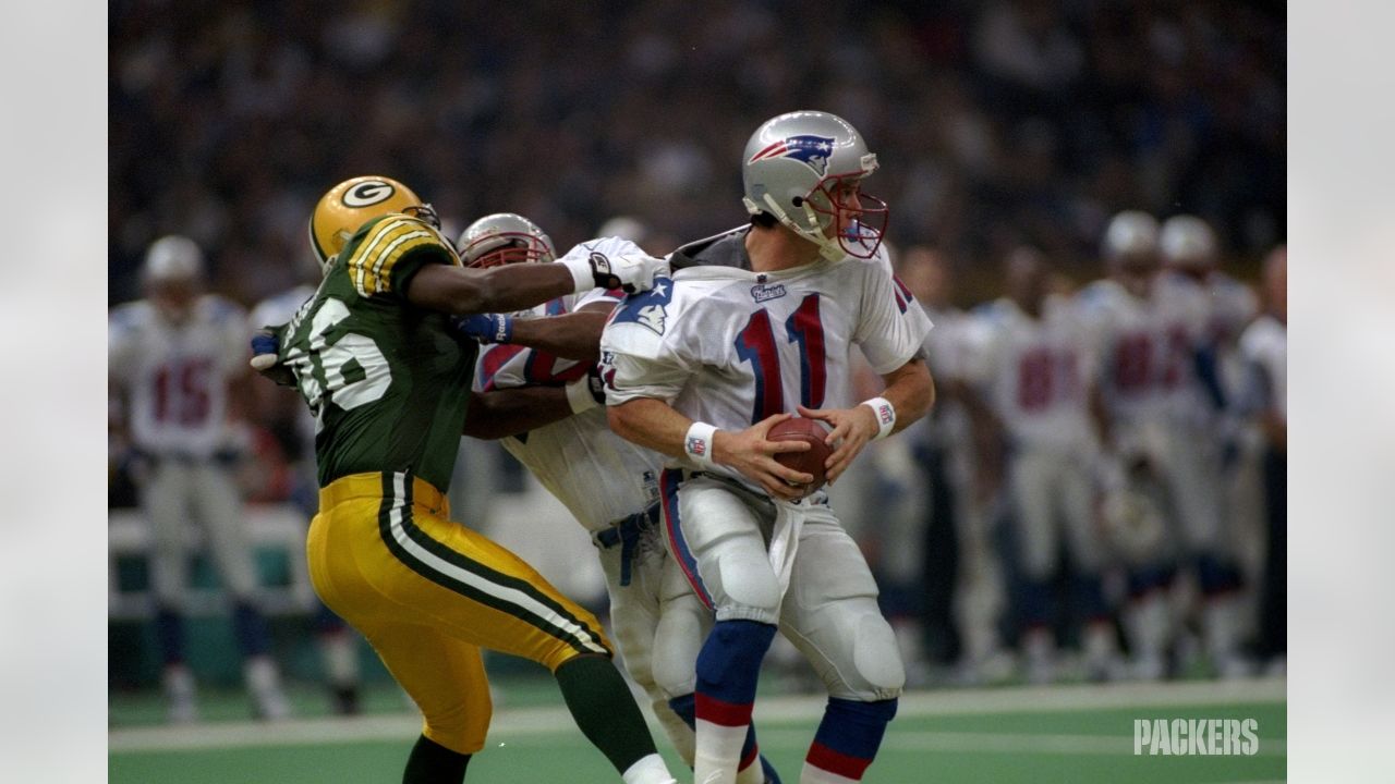 Racine, Wisconsin, USA. 27th Jan, 2022. Former Green Bay Packers football  star LEROY BUTLER is interviewed for the NFL Network and the Pro Football  Hall of Fame Thursday January 27, 2022 after