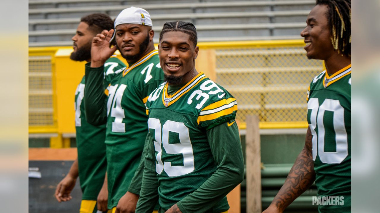 Behind the scenes: Packers take 2019 team photo