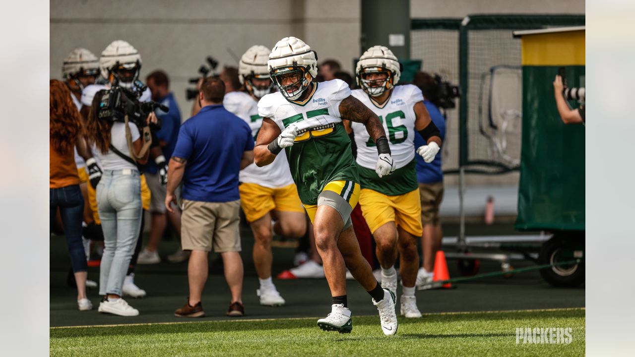 Green Bay Packers' Robert Tonyan runs a drill at the NFL football team's  practice field training camp Tuesday, May 31, 2022, in Green Bay, Wis. (AP  Photo/Morry Gash Stock Photo - Alamy