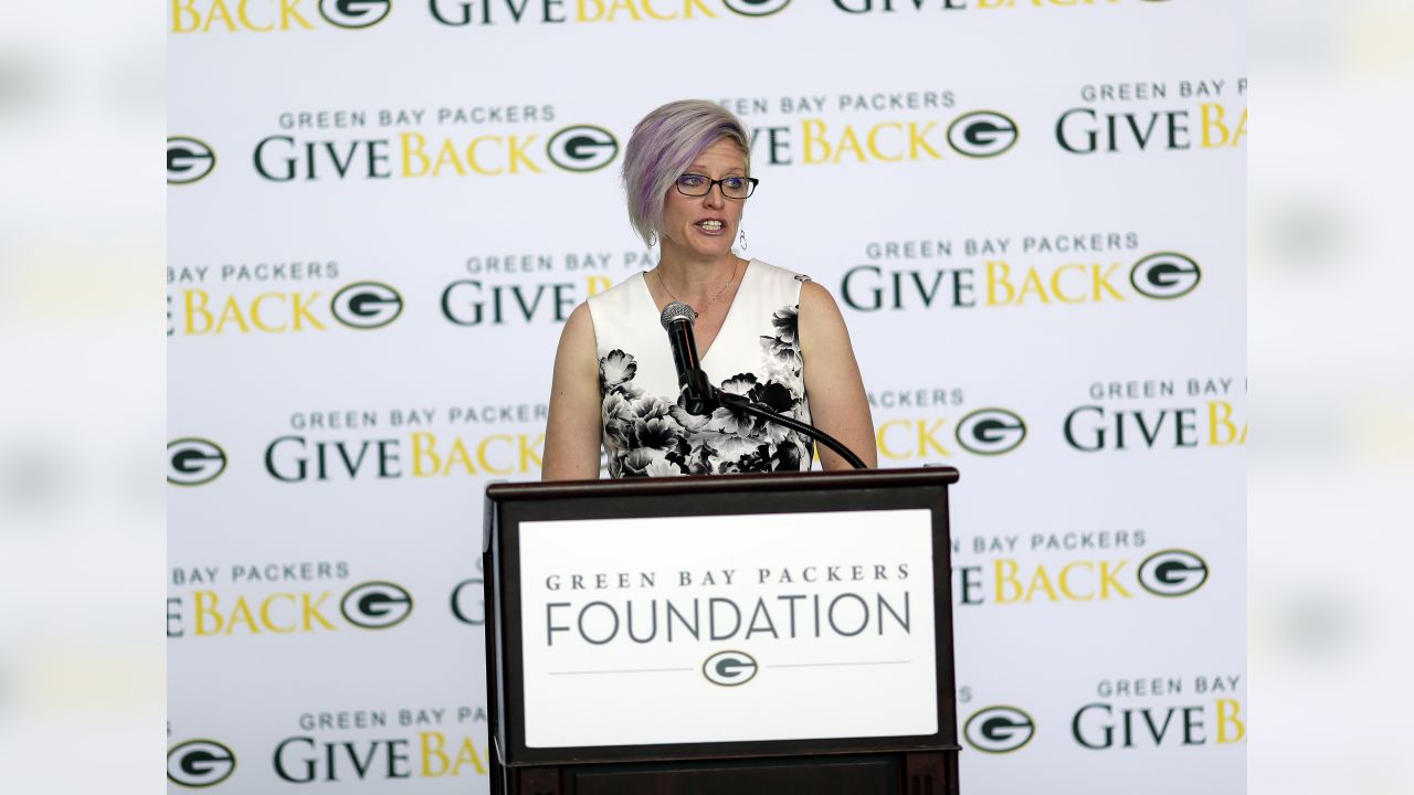 Green Bay Packers Foundation gives record $1.25 million to charities