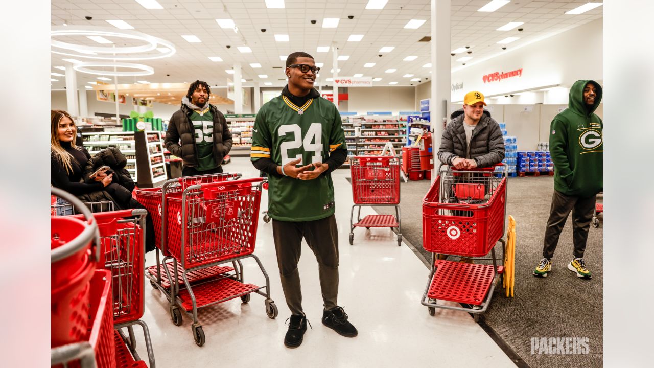 Photos: Tariq Carpenter and teammates host shopping spree for Boys and  Girls Club of Green Bay