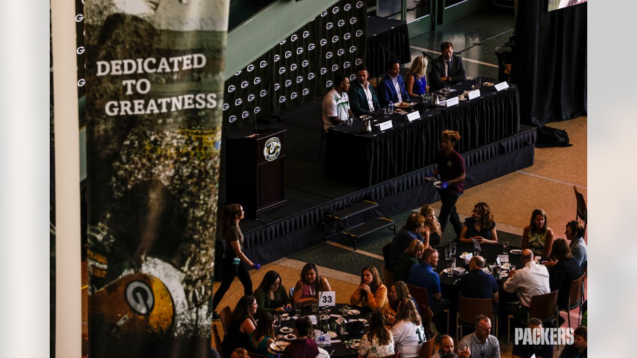 Aaron Rodgers sports Canadian tuxedo at Welcome Back Packers Luncheon