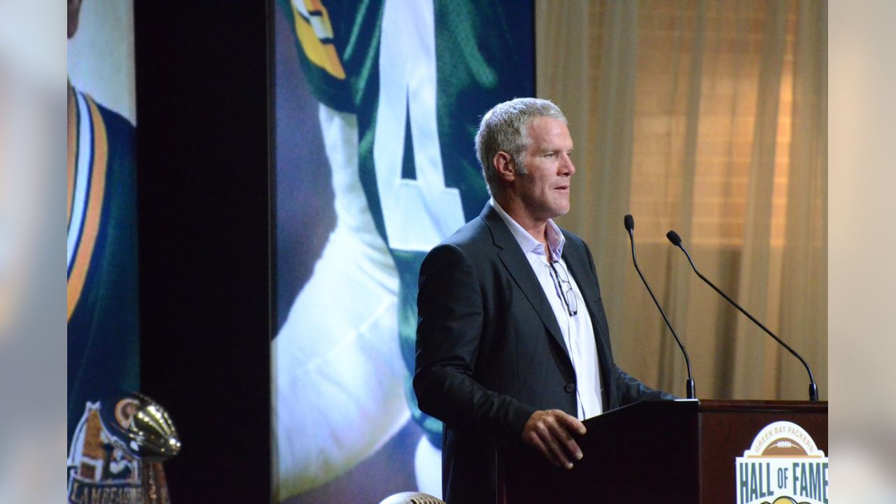 Brett Favre's Hall of Fame Induction Photo Gallery - Acme Packing