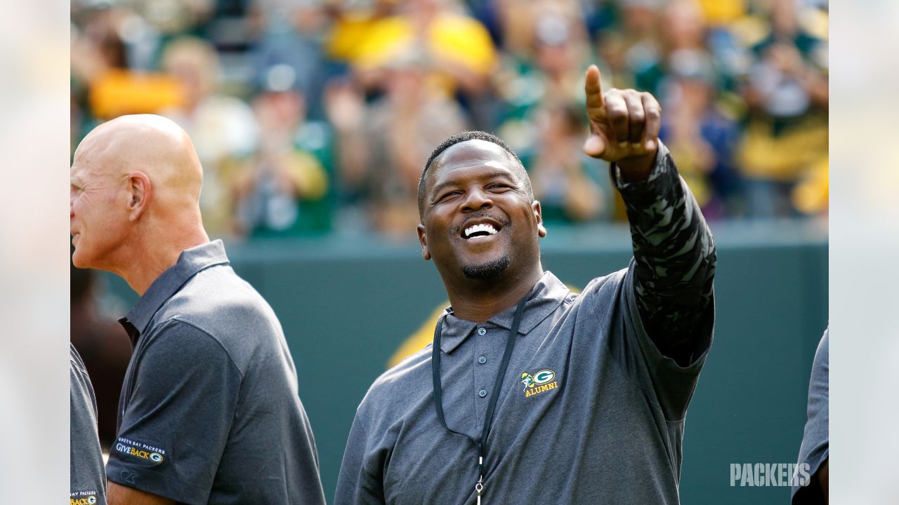 Packers honor HOFer LeRoy Butler during halftime ceremony