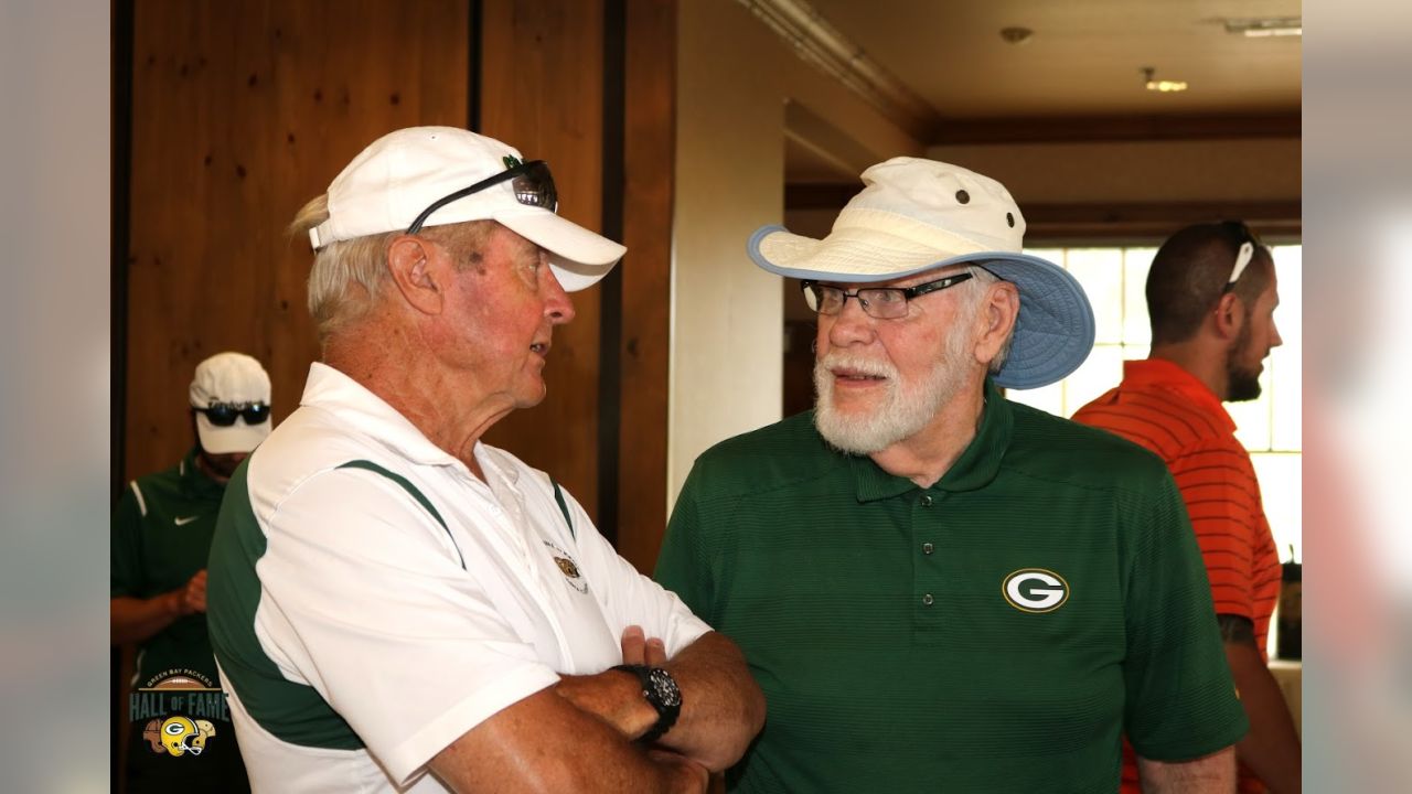 Green Bay Packers on X: The @PackersHOF hosted their 2022 golf outing  & celebrity dinner. Check out all the #Packers alumni in attendance!  