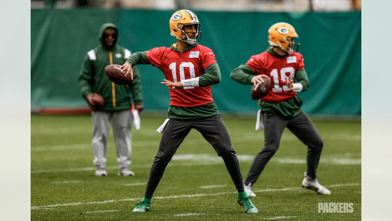 Photos: Packers gear up on chilly Friday, prepare for Jets game