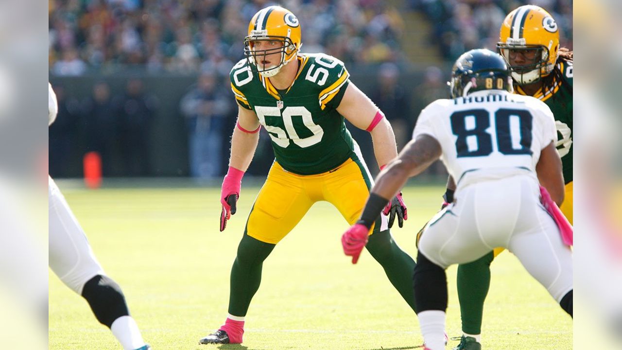 Packers release veteran LB AJ Hawk