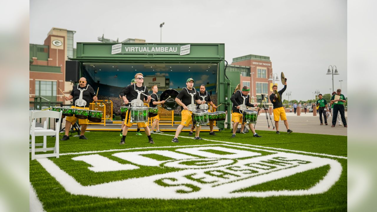 Packers alumni hosting Lambeau Field tours, tours open during home