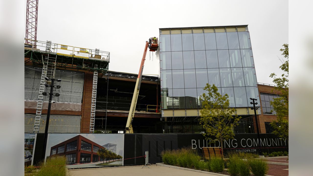 The Green Bay Packers and Microsoft join forces to drive economic growth  and job creation in Wisconsin - Stories