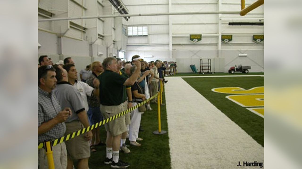 Don Hutson Center - Wikipedia