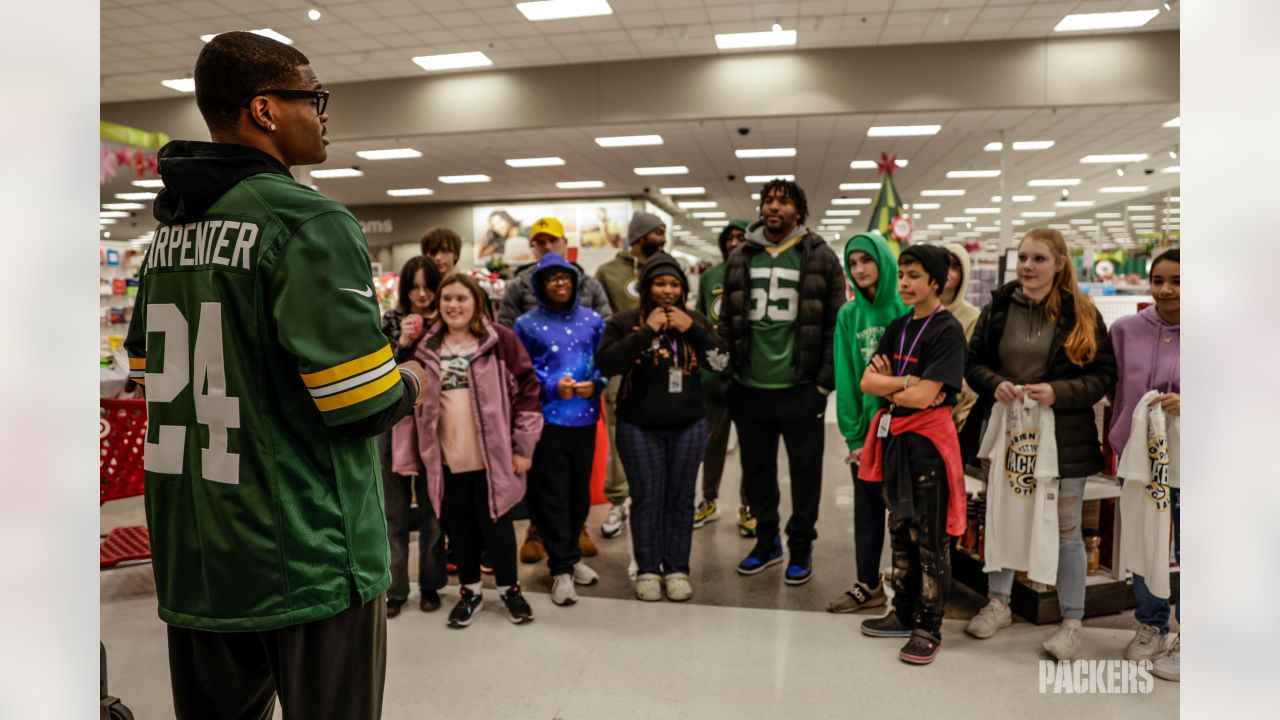 Photos: Tariq Carpenter and teammates host shopping spree for Boys and  Girls Club of Green Bay