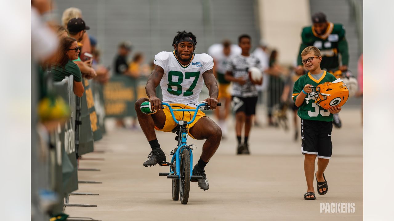 Experience the Green Bay Packers Training Camp Bike Tradition - We Wisconsin