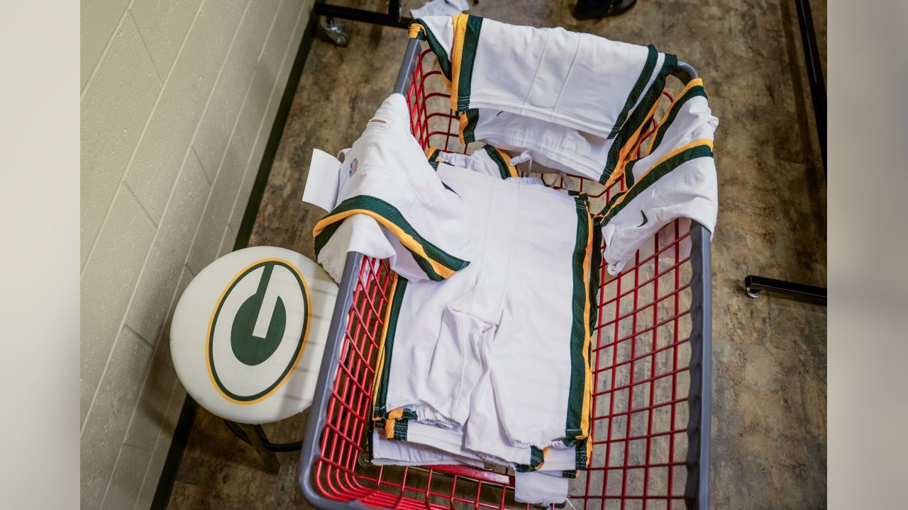 Behind-the-scenes look at Packers' Color Rush uniforms