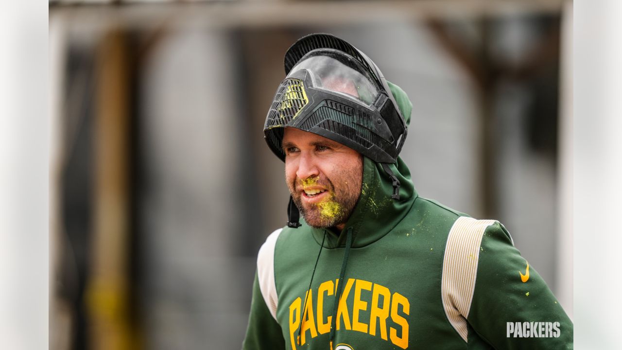 Packers mix it up on final day of minicamp with paintball