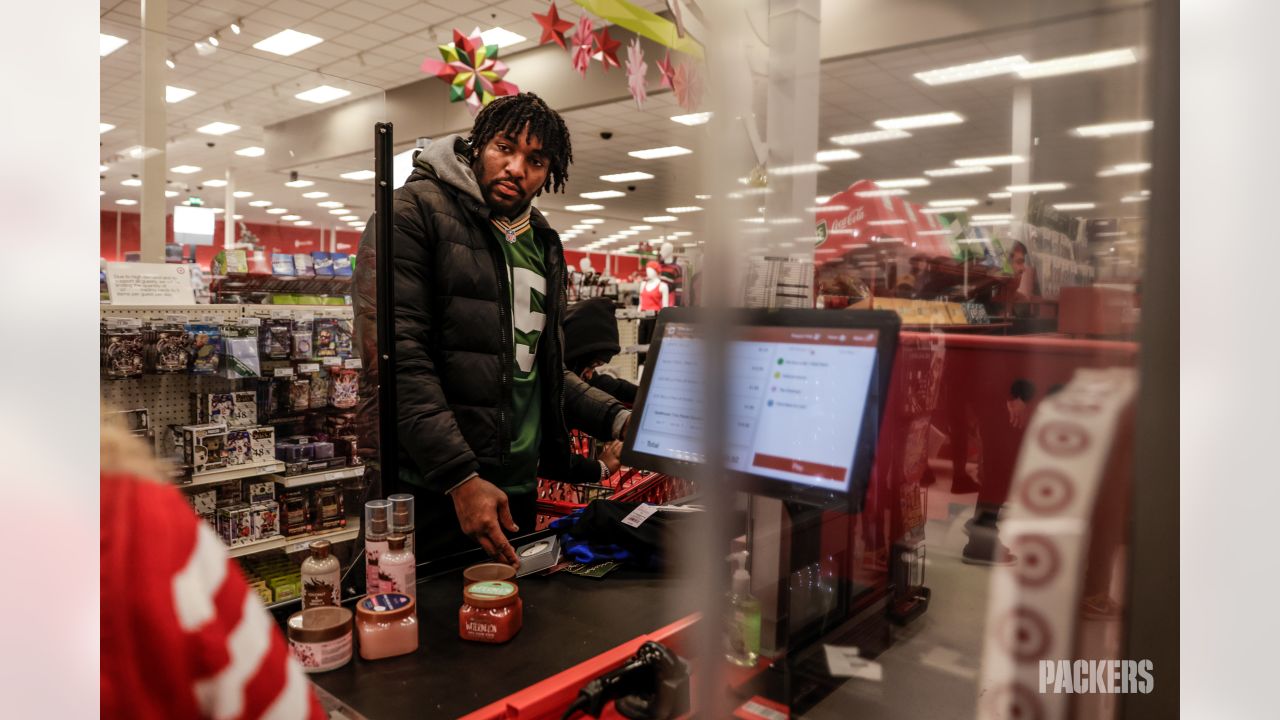 Photos: Tariq Carpenter and teammates host shopping spree for Boys and  Girls Club of Green Bay