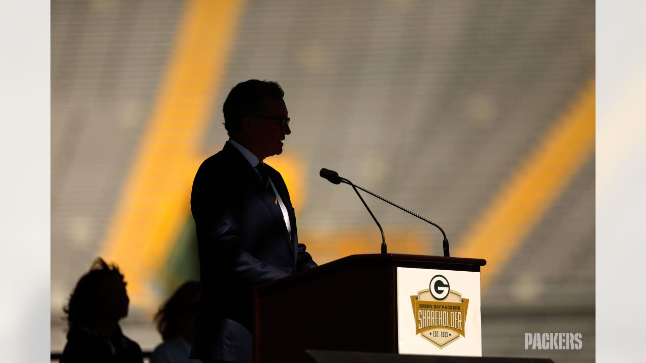 Packers host annual shareholders meeting amid reports Rodgers will return  to team