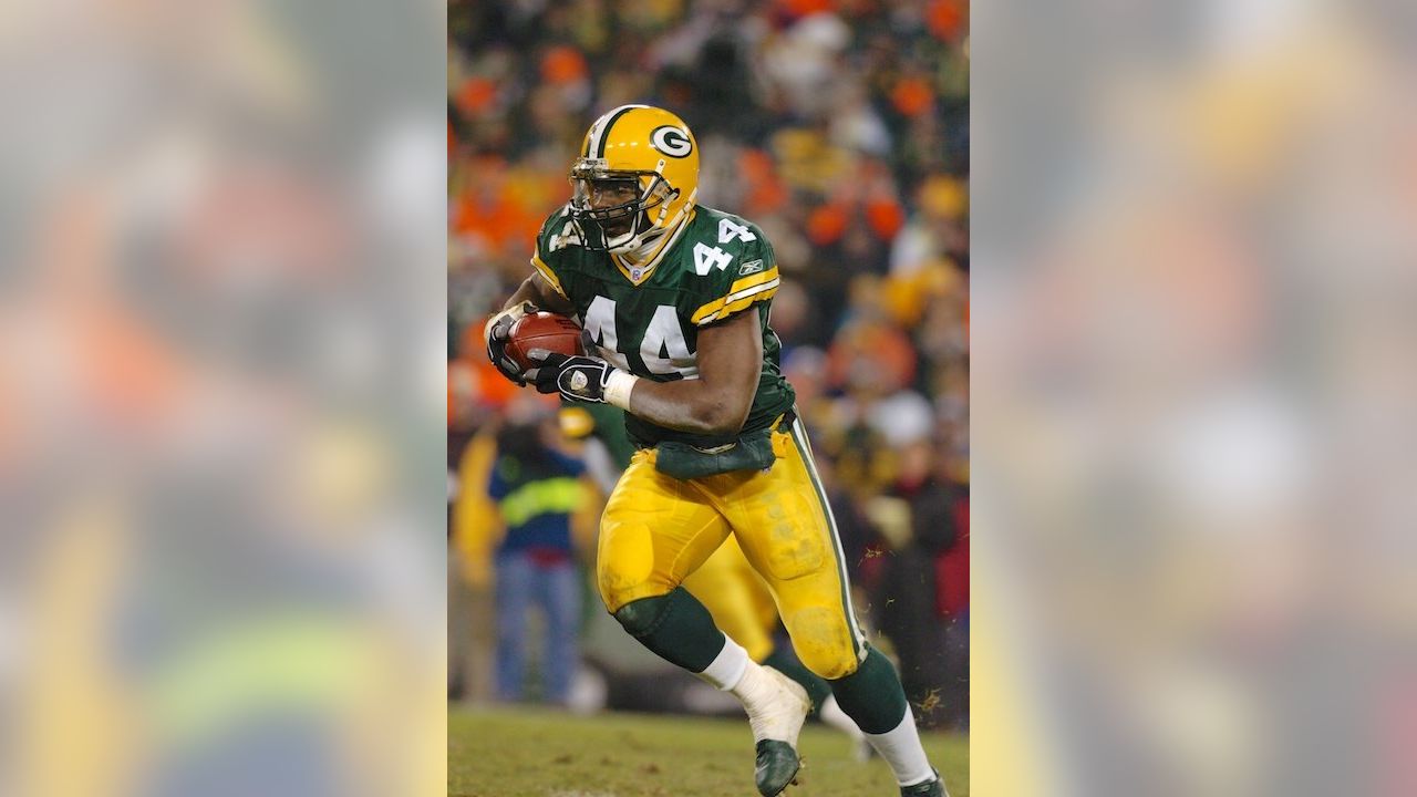 Najeh Davenport: Former Packer sues NFL