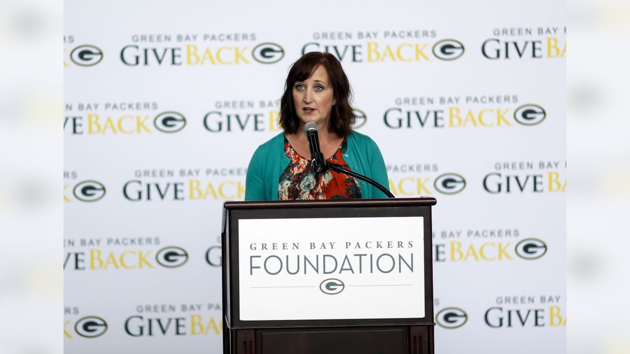 Green Bay Packers Foundation gives record $1.25 million to charities