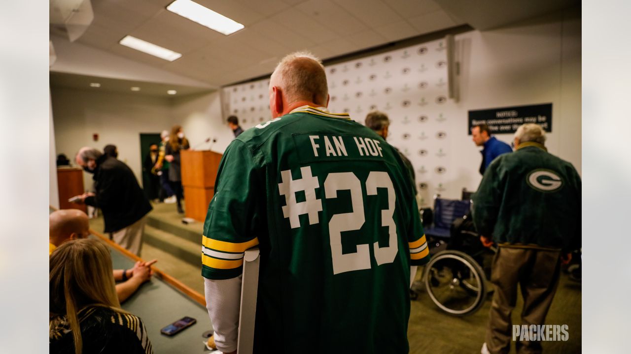 Packers FAN Hall of Fame: Usher Rick Burgard of Sheboygan a finalist