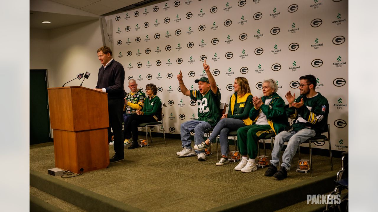 Packers FAN Hall of Fame: Usher Rick Burgard of Sheboygan a finalist