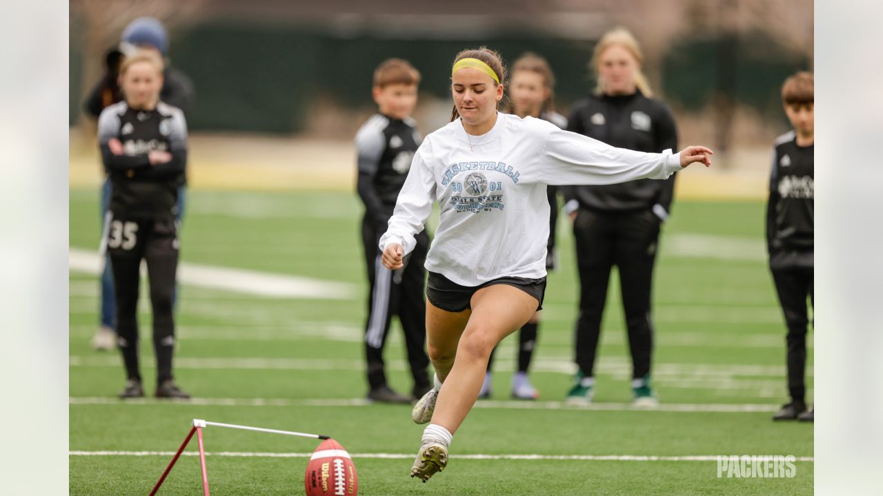 Packers welcome soccer match between FC Bayern Munich & Manchester