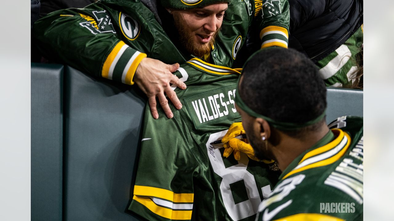 Packers beat Bears at Lambeau Field in Sunday Night Football matchup