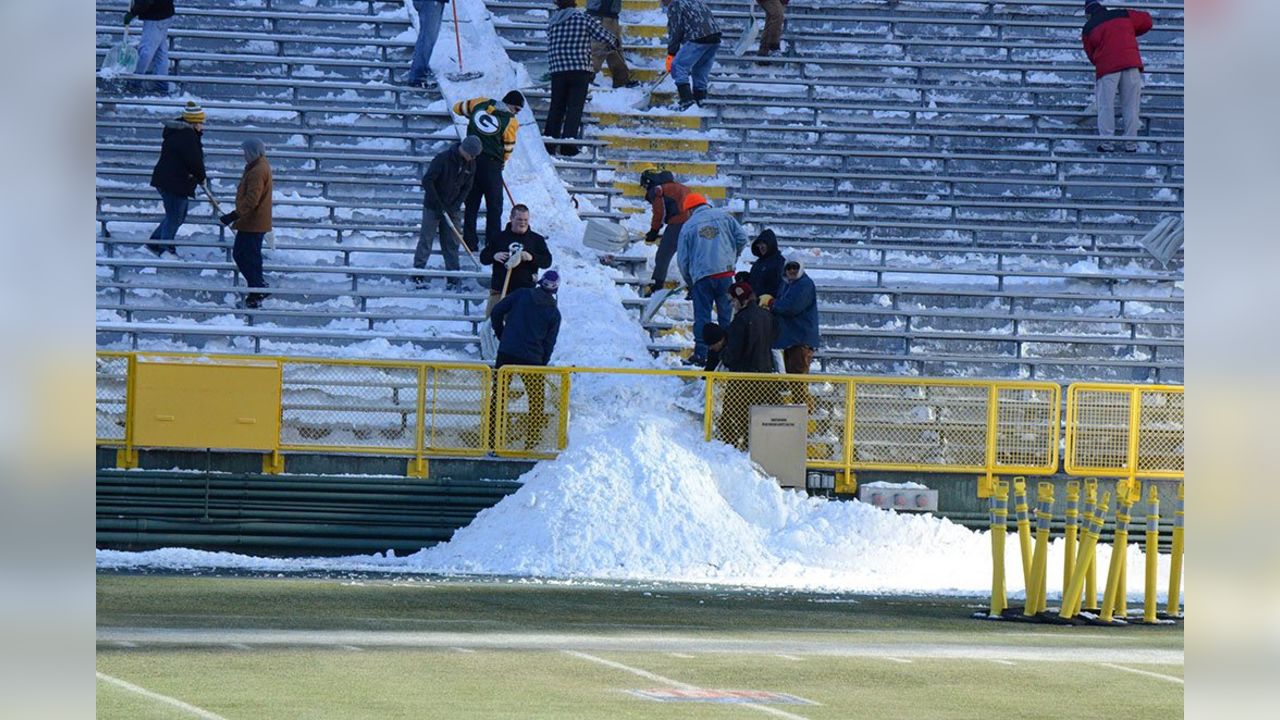 Lambeau Field's Frozen Tundra transformed for Saturday's soccer match