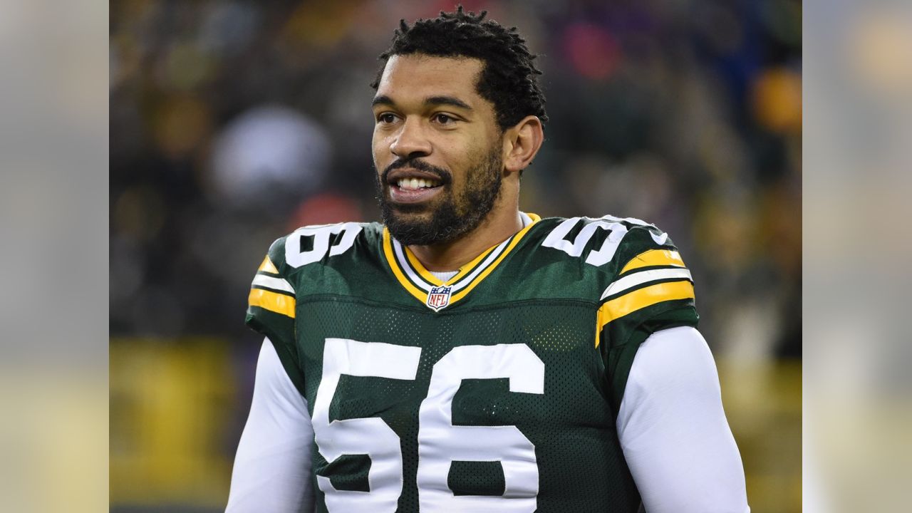 Julius Peppers Earns Respect of Packers Teammates, Elected Playoff Captain