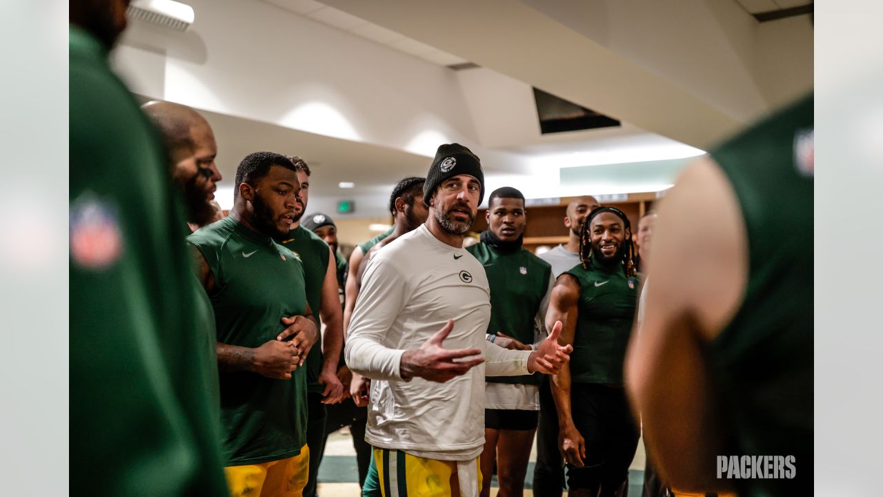 Locker Room Pass: Packers celebrate MNF victory over Rams