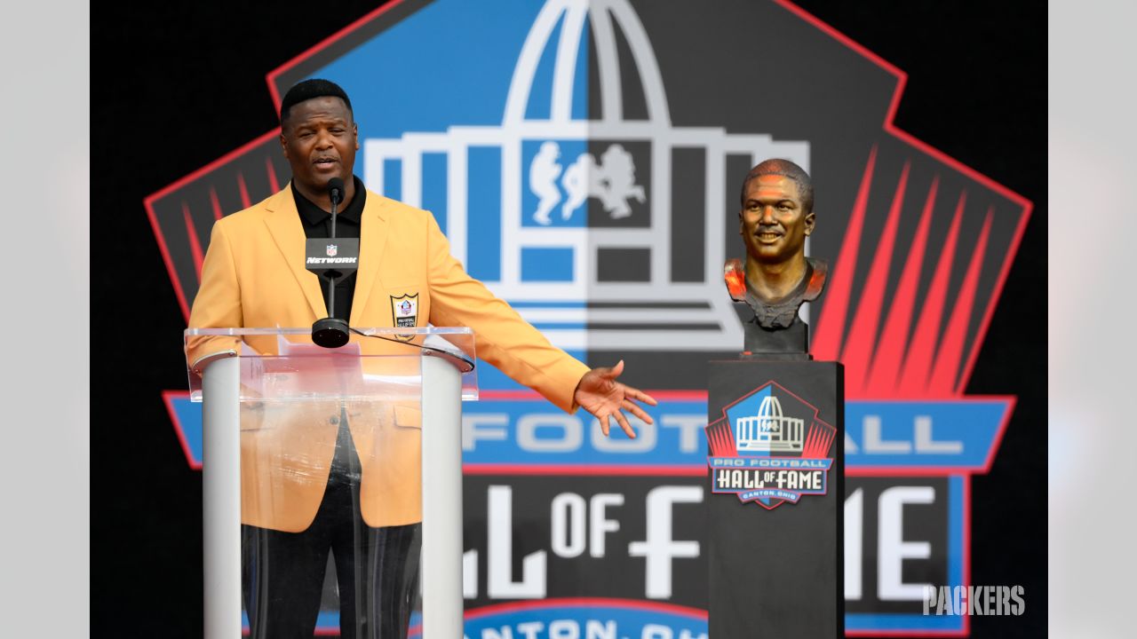 LeRoy Butler selected as one of 15 finalists for Pro Football Hall of Fame  class of 2022 - Acme Packing Company