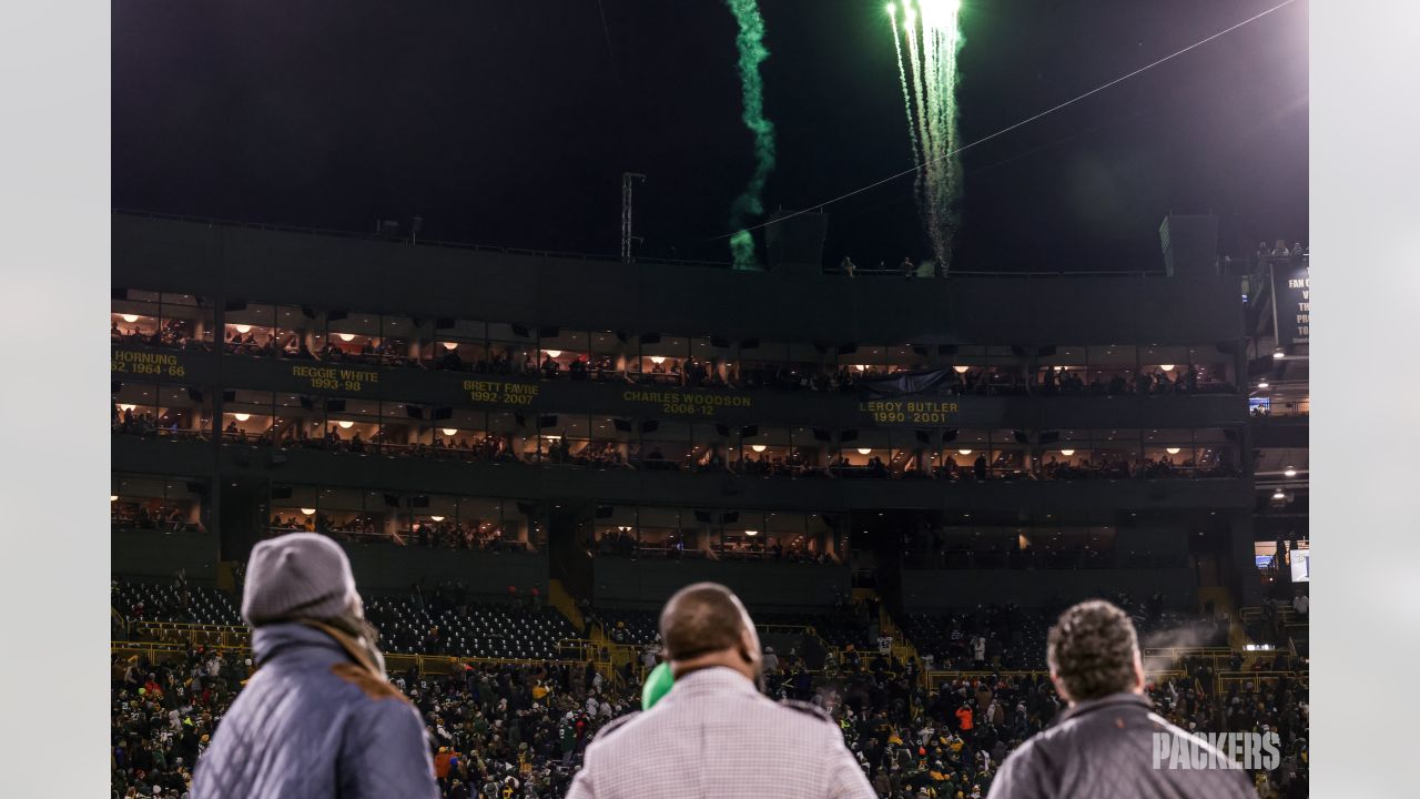 LeRoy Butler's name unveiled on the Lambeau Field façade