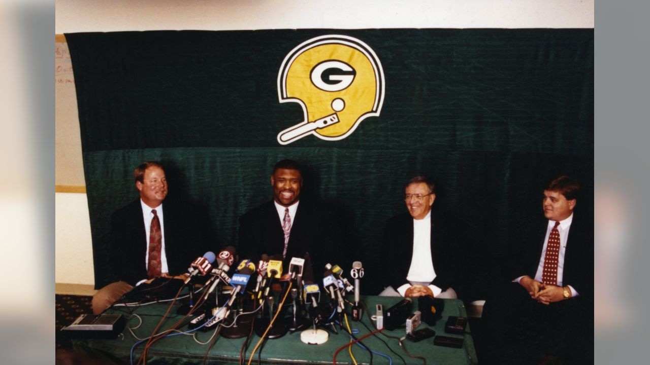 Reggie White: 25 years later, Packers free-agent signing resonates