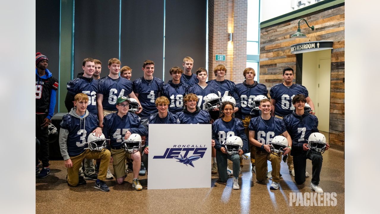 Green Bay Packers, American Family Insurance donate new Xenith helmets to  10 high school football teams