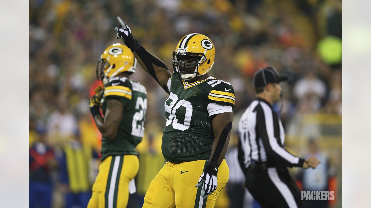 B.J. Raji ready for 'different challenge'