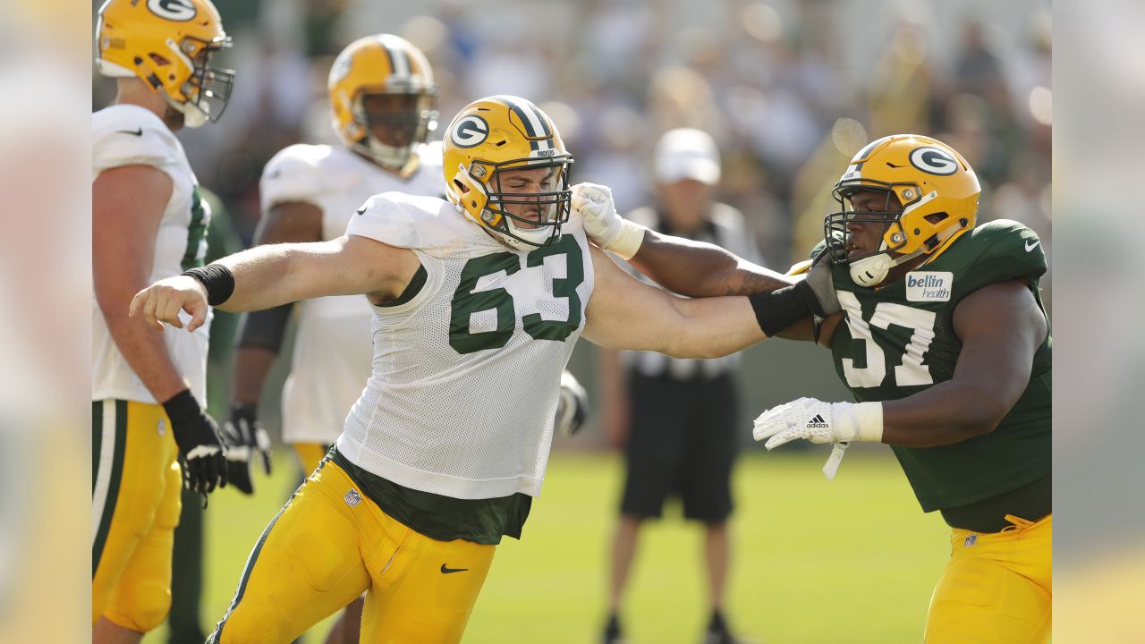 Green Bay Packers on X: #PackersCamp starts in 1️⃣ week! #TBT to  @AaronRodgers12's first training camp in Green Bay in 2005.   / X