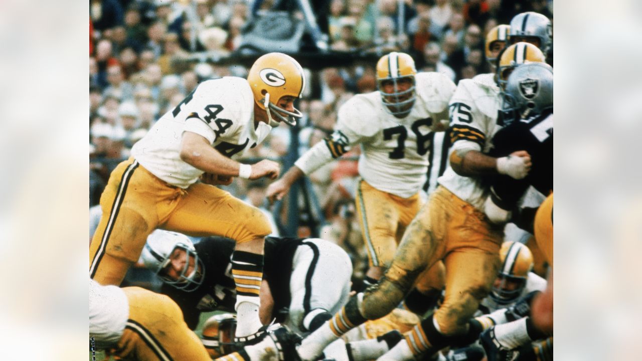 Jan. 14, 1968: Packers rout Raiders to repeat as Super Bowl champions