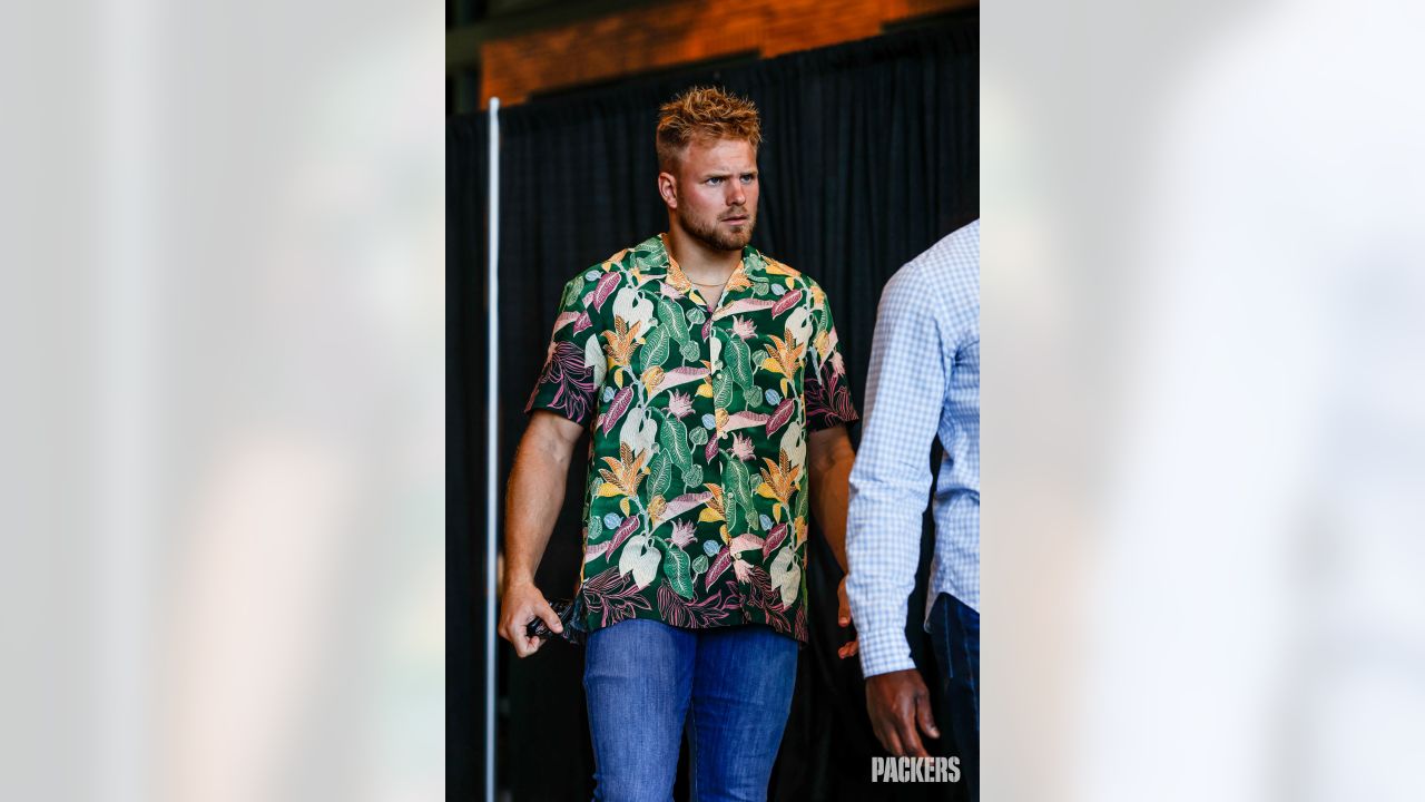 Aaron Rodgers sports Canadian tuxedo at Welcome Back Packers Luncheon