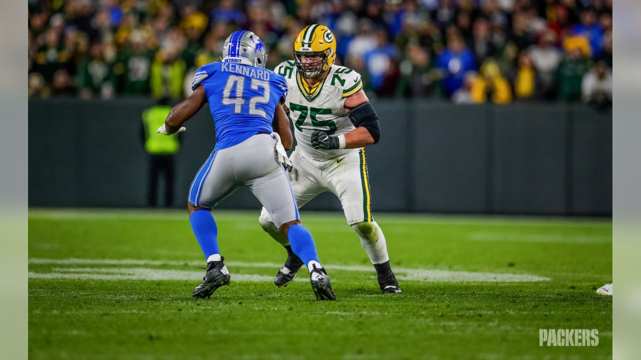 Green Bay, WI, USA. 10th Nov, 2019. Green Bay Packers offensive tackle  Bryan Bulaga #75 before the NFL Football game between the Carolina Panthers  and the Green Bay Packers at Lambeau Field