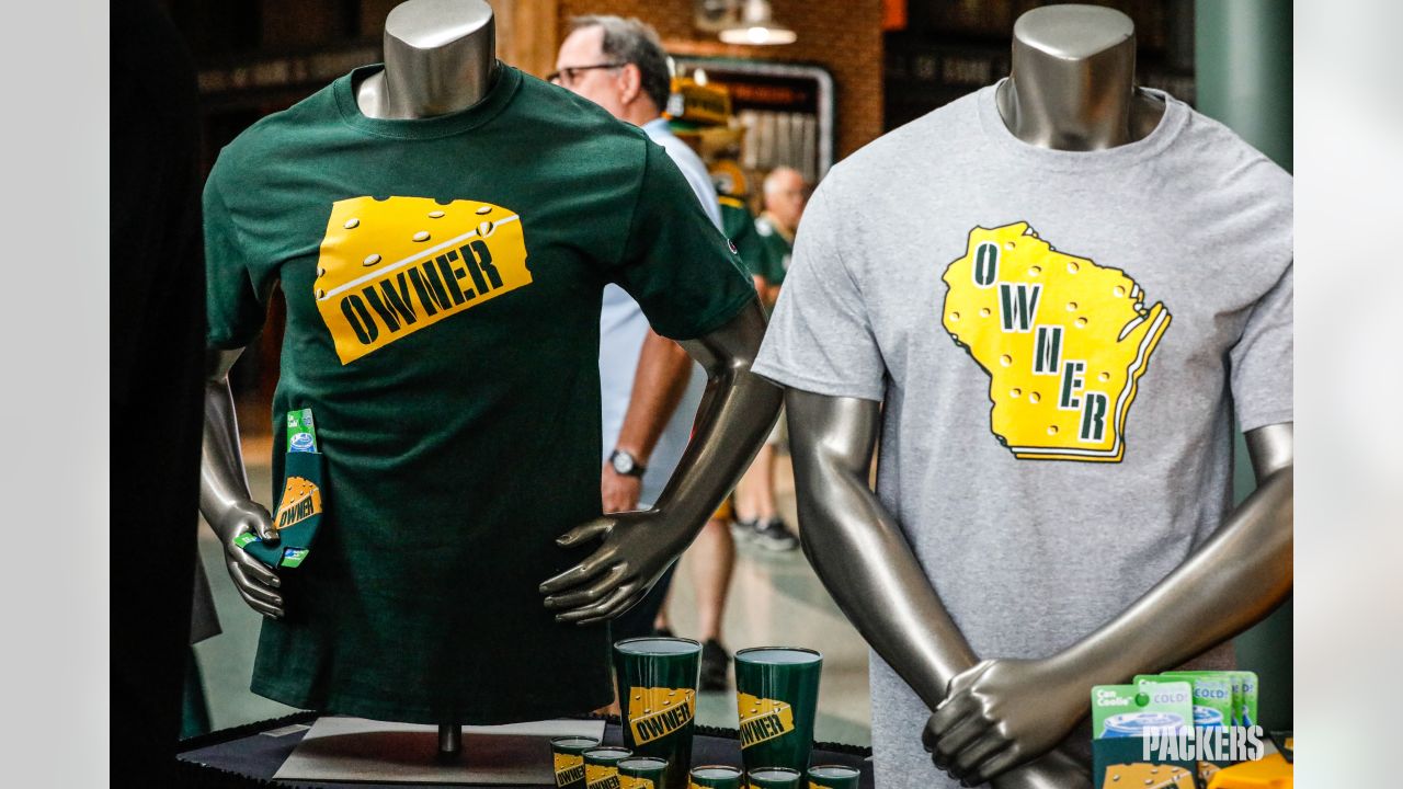 Green Bay Packers acquire Milwaukee-based Foamation, makers of iconic  Cheesehead hat 