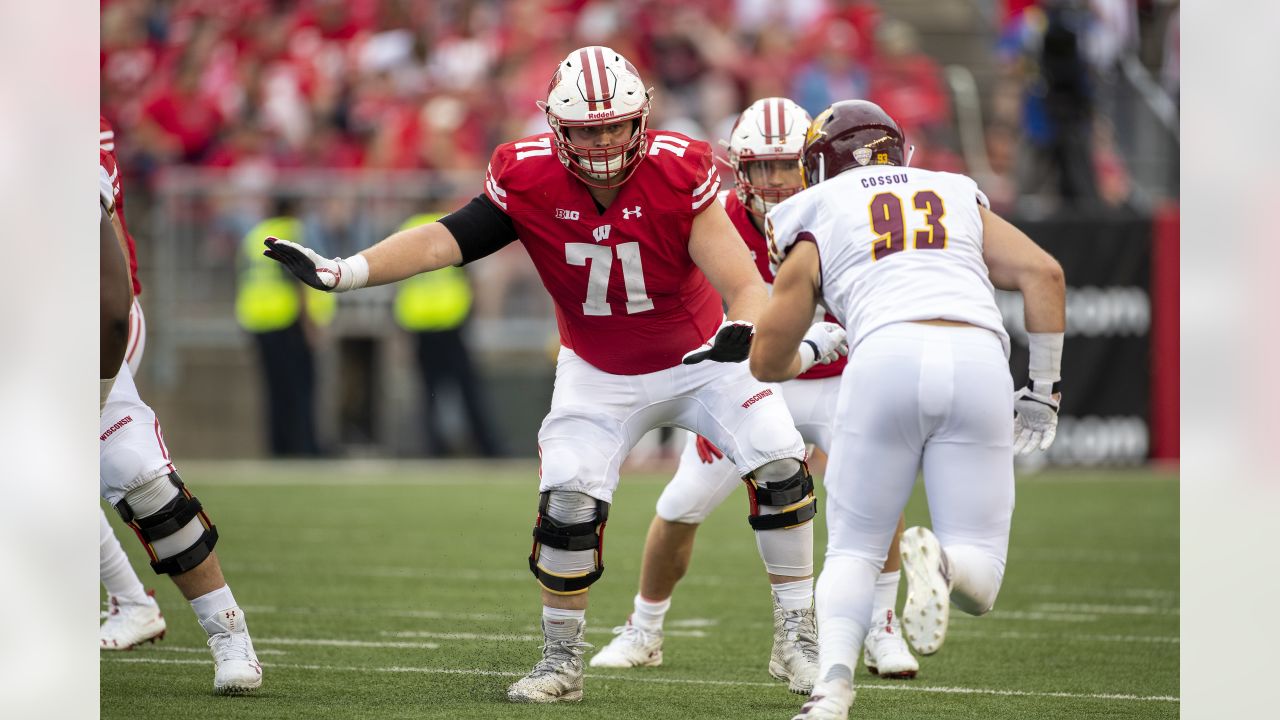 2021 NFL Draft: Packers select Wisconsin OL Cole Van Lanen in the sixth  round, No. 214 overall