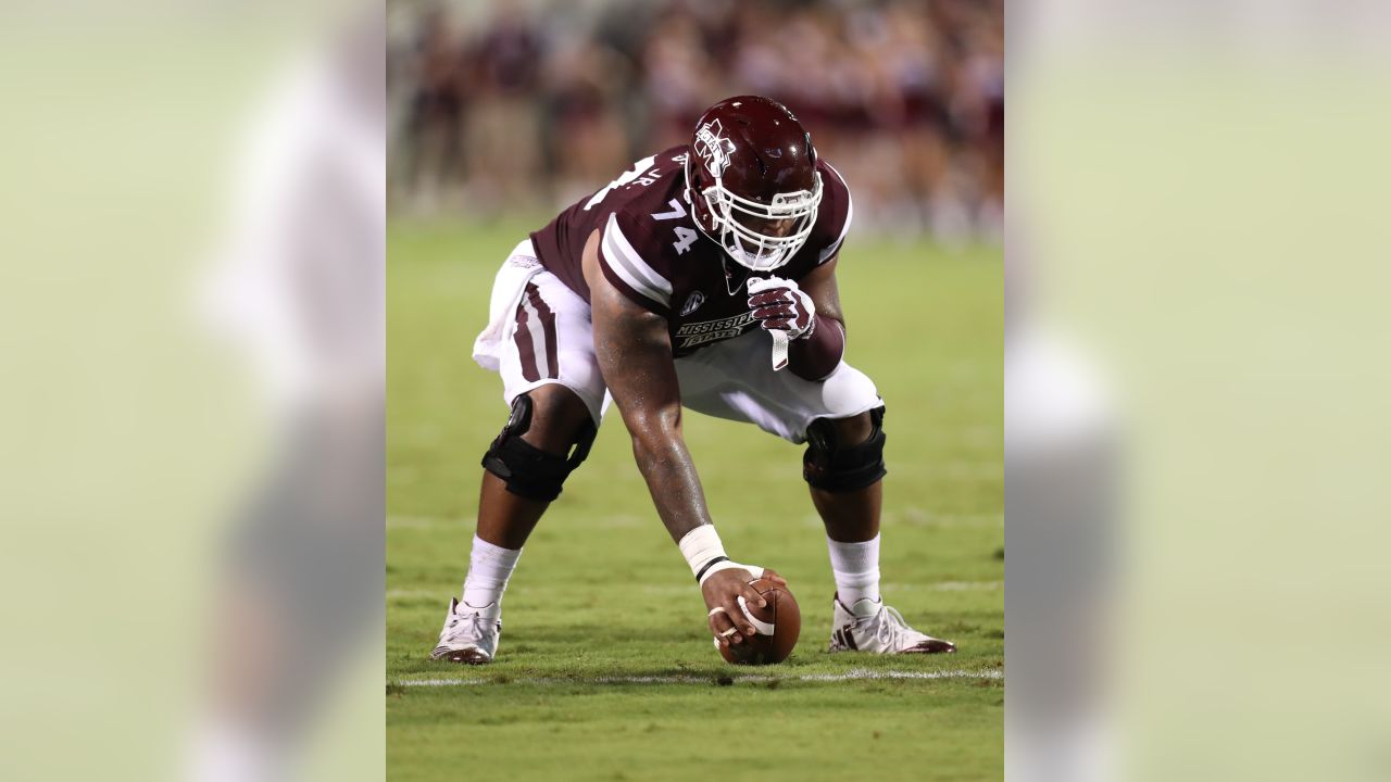 NFL Draft Profile: Elgton Jenkins