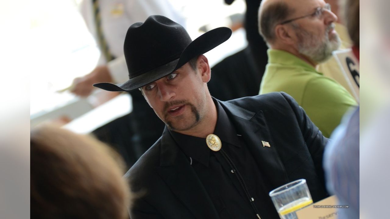 Packers wear cowboy hats to luncheon