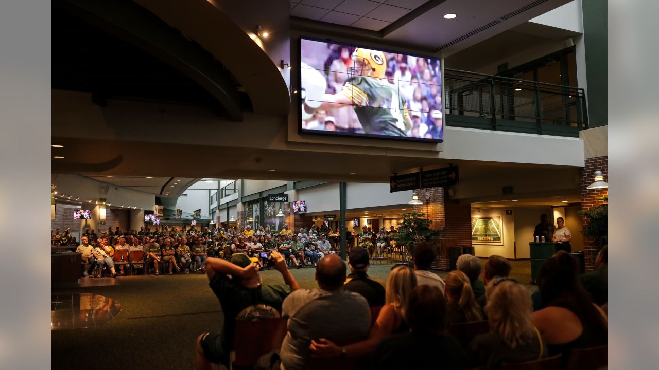 Packers Shareholder Meeting Cancelled Due to Weather, Shareholders Give  Their Take on 100th Season