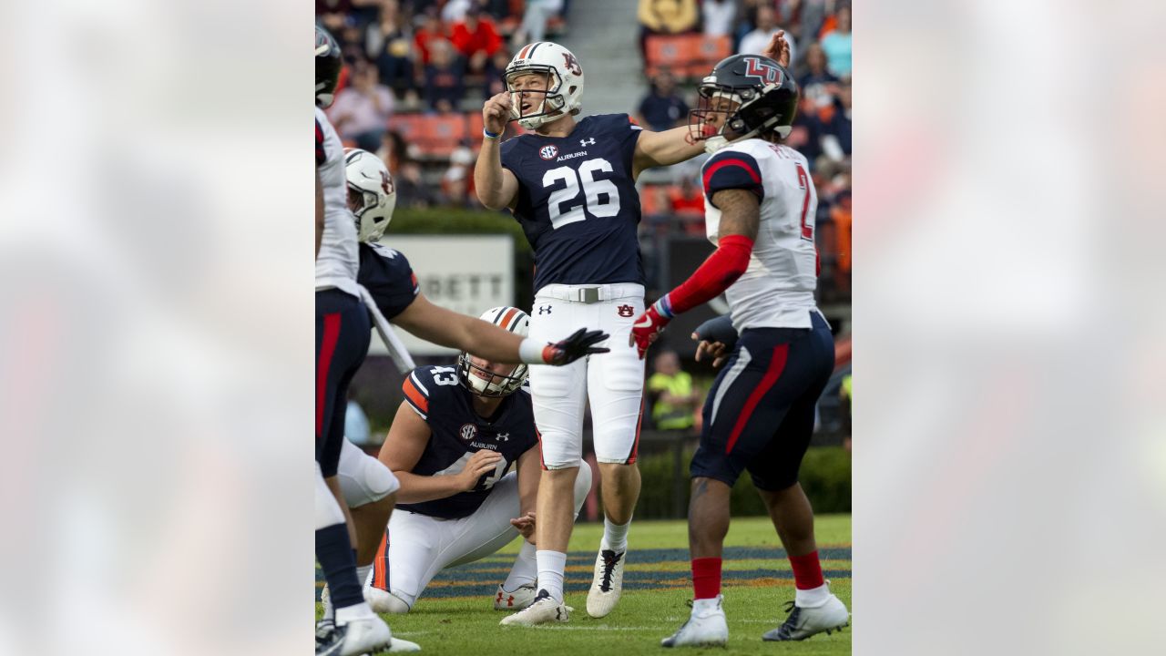 Daniel Carlson named to SEC Community Service Team - Auburn University  Athletics