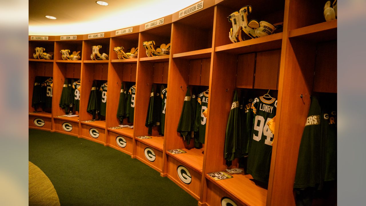 Inside the Packers locker room