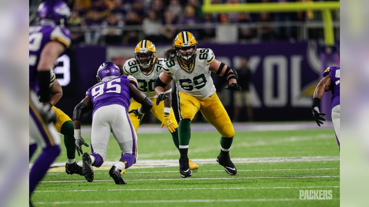 How the Vikings Nearly Stole Packers DE Aaron Kampman