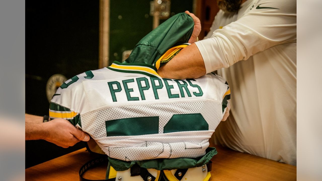 Packers will wear all white vs. Chicago