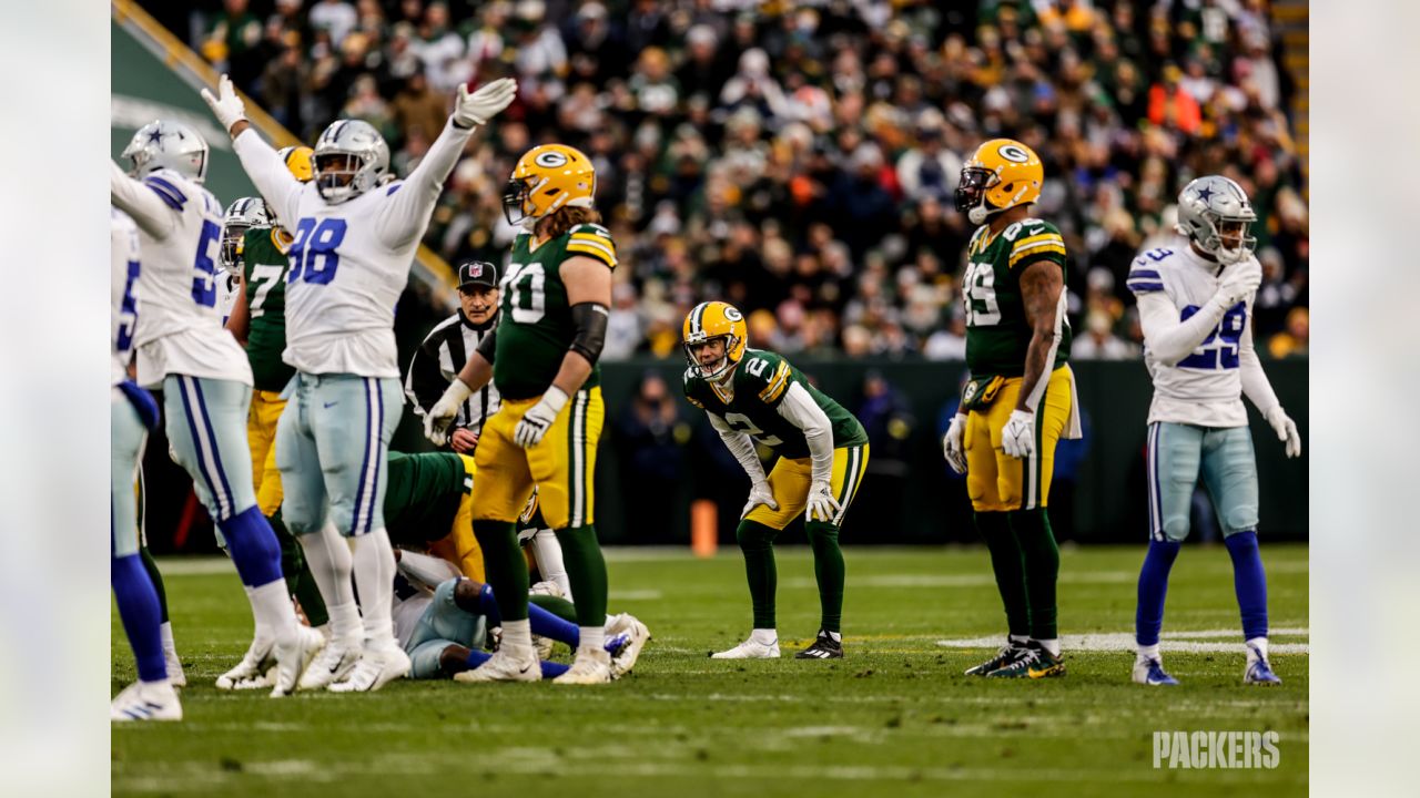 Green Bay Packers vs Dallas Cowboys game photos at Lambeau Field